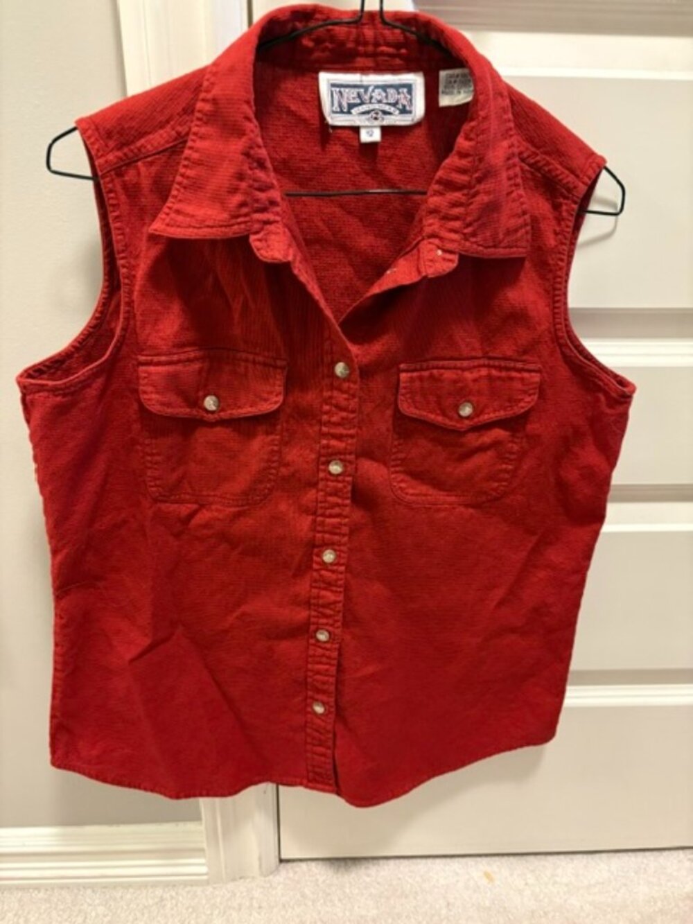 Casual Sleeveless Burgundy coloured Top